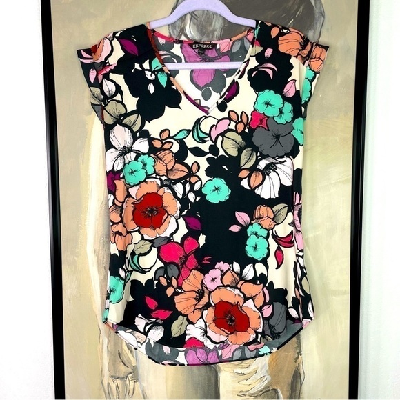 Express Floral Print Cuffed Cap Sleeve Shirt - Picture 1 of 6